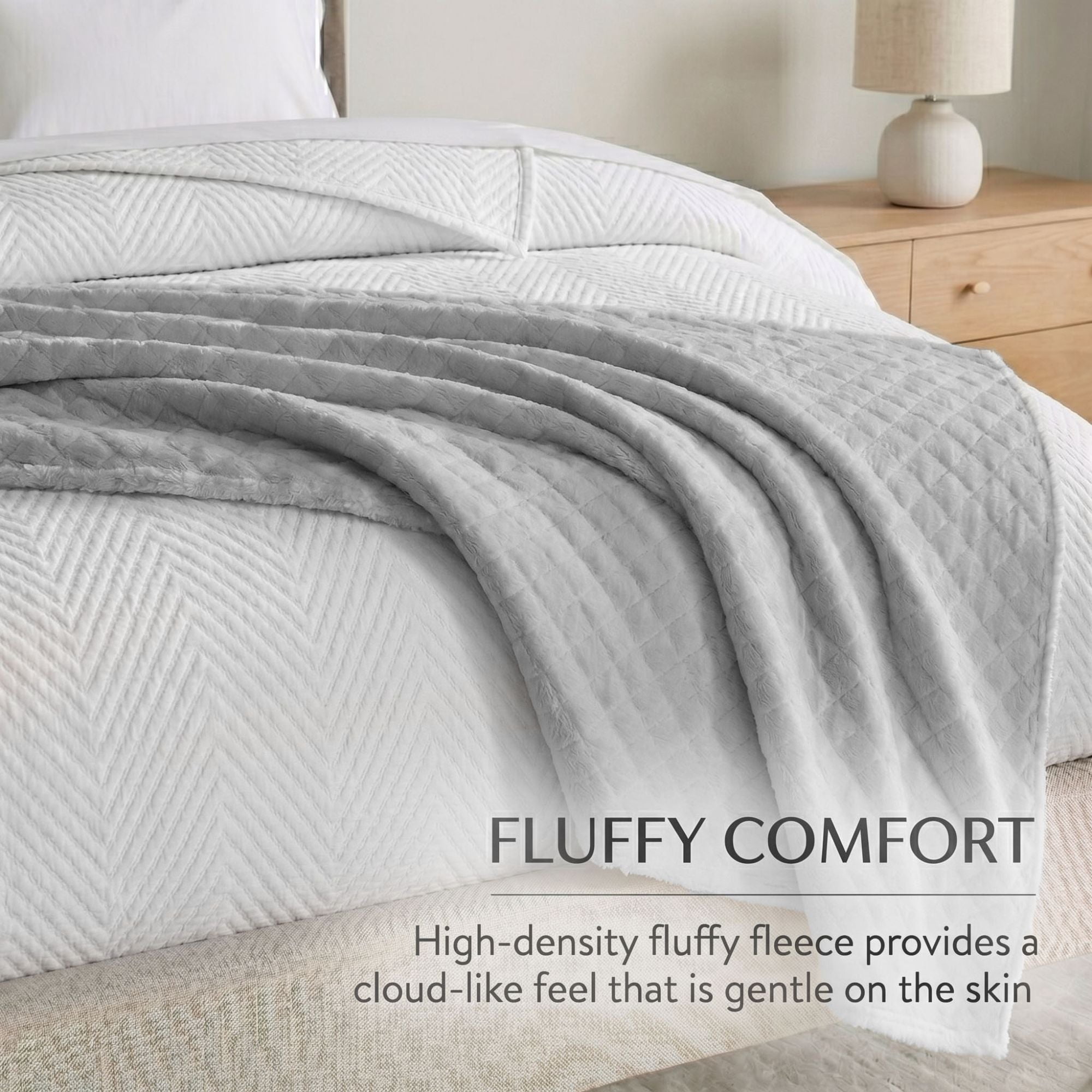 Superior Holly Grid Fluffy Fleece Blanket, Twin XL Size, Platinum