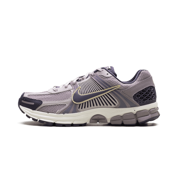 NIKE MENS Zoom Vomero 5 "Platinum Violet" HQ3643 019 HQ3643 019 from Stadium Goods