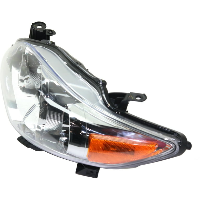 Toyota Corolla 2011-2013 Head Light In Abossey Okai - Vehicle Parts - Foto 5