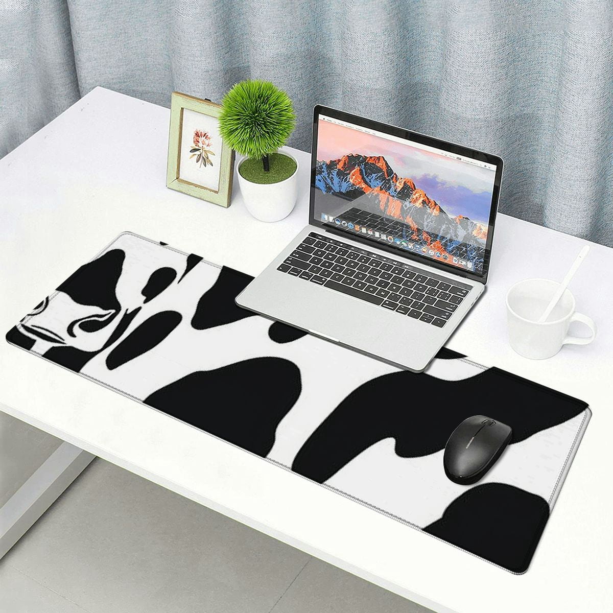 Heduofu Keyboard Wrist Rest and Mouse Pad with Wrist Support Ergonomic Coaster,Memory Foam,Easy Typing Pain Relief,Large XL Desk Mat Cute Cow Print 31.5x11.8 in