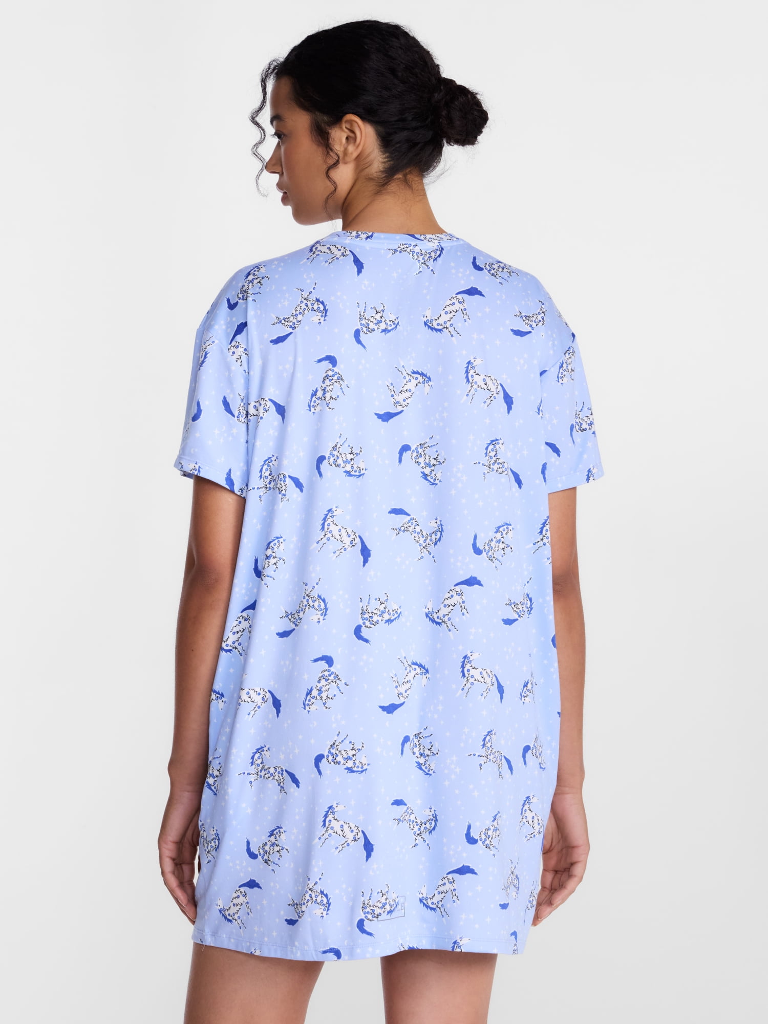 Joyspun Women's Essential Sleep Shirt with Short Sleeves, Sizes S-3X
