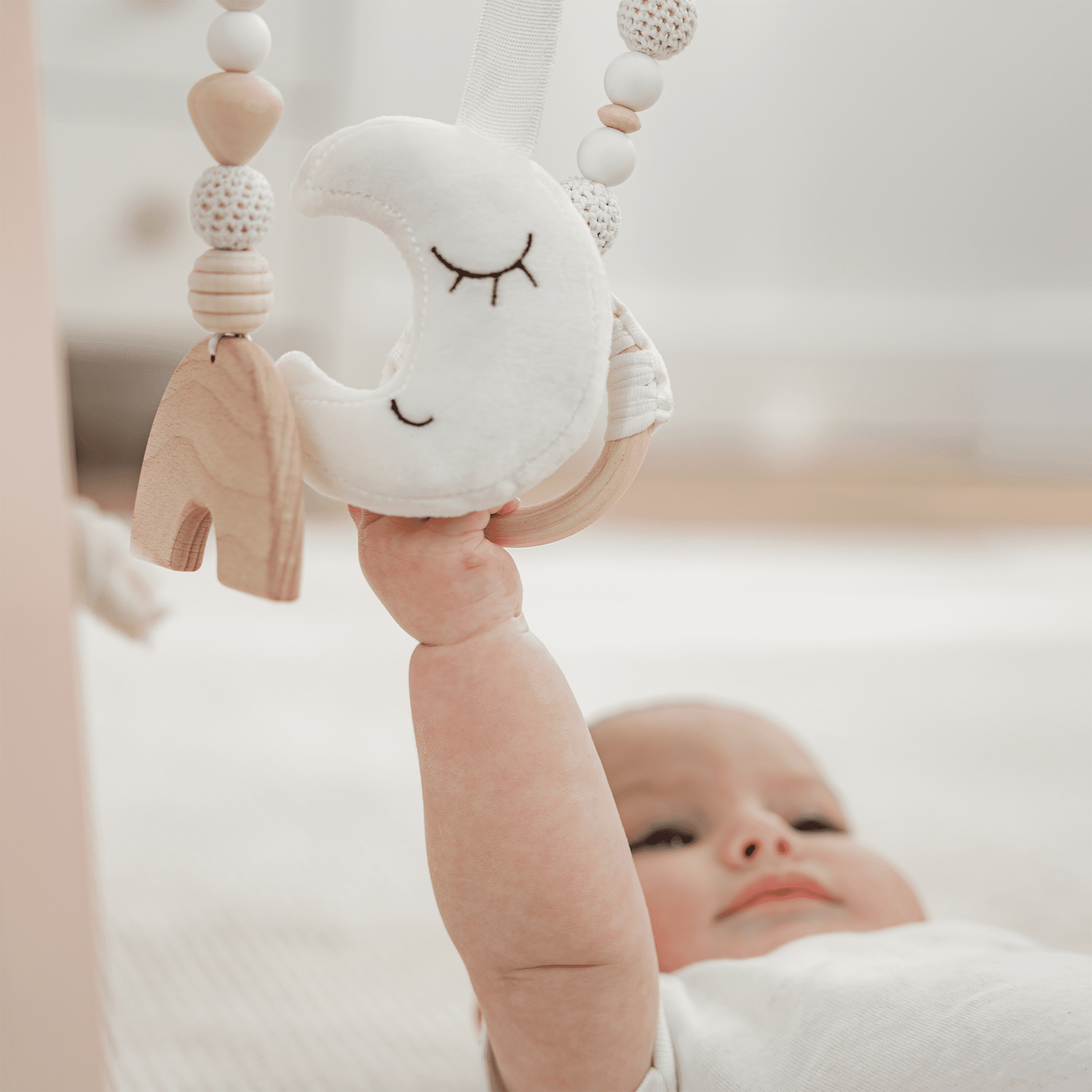 Comfy Cubs Baby Play Gym Set, Wooden Hanging Bar with Gym Toys, Foldable for Infants, Blush