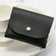 thumbnail image 4 of Kearding Bolsa de gafas de sol de cuero con soporte para gafas para hombres y mujeres, funda plegable para gafas Almacenamiento y organización del hogar negro, 4 of 6