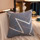 thumbnail image 4 of 45*45cm Funda de almohada cuadrada suave, cómoda, moderna, de chenilla con textura de punto, color plateado, 45x45cm, 4 of 5