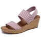 thumbnail image 1 of Sandalia con cuña Skechers Beverlee-Sheer Luck para mujer - Rosa, 1 of 3