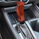 thumbnail image 4 of USHOBE Car Shift Knob Rojo Oscuro Con Elegante Para Mejora Interior Y Agarre Cómodo, 4 of 6