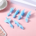 thumbnail image 2 of Juguetes de dedo de dinosaurios de gel de sílice, 6 unidades, de goma elástica que se lanzan al aire, colores aleatorios, para regalos de fiesta infantil, 2 of 4