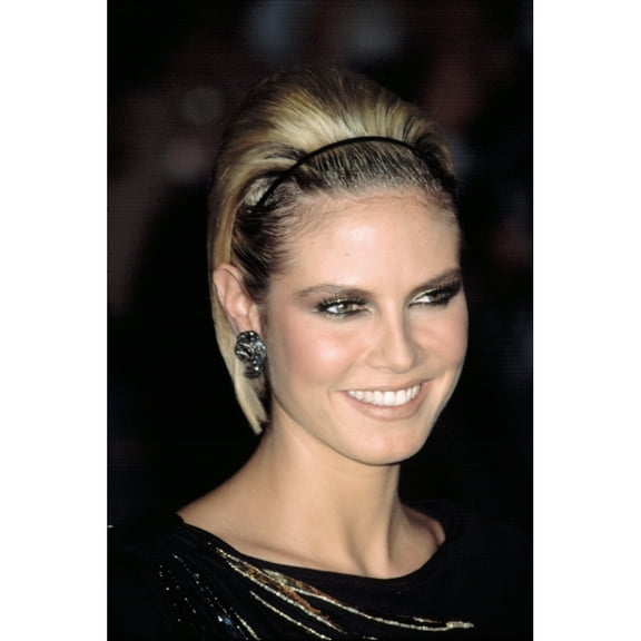 Heidi Klum At Metropolitan Museum Of Art Goddess Gala Ny 4282003 By Cj Contino Celebrity (16 x 20)