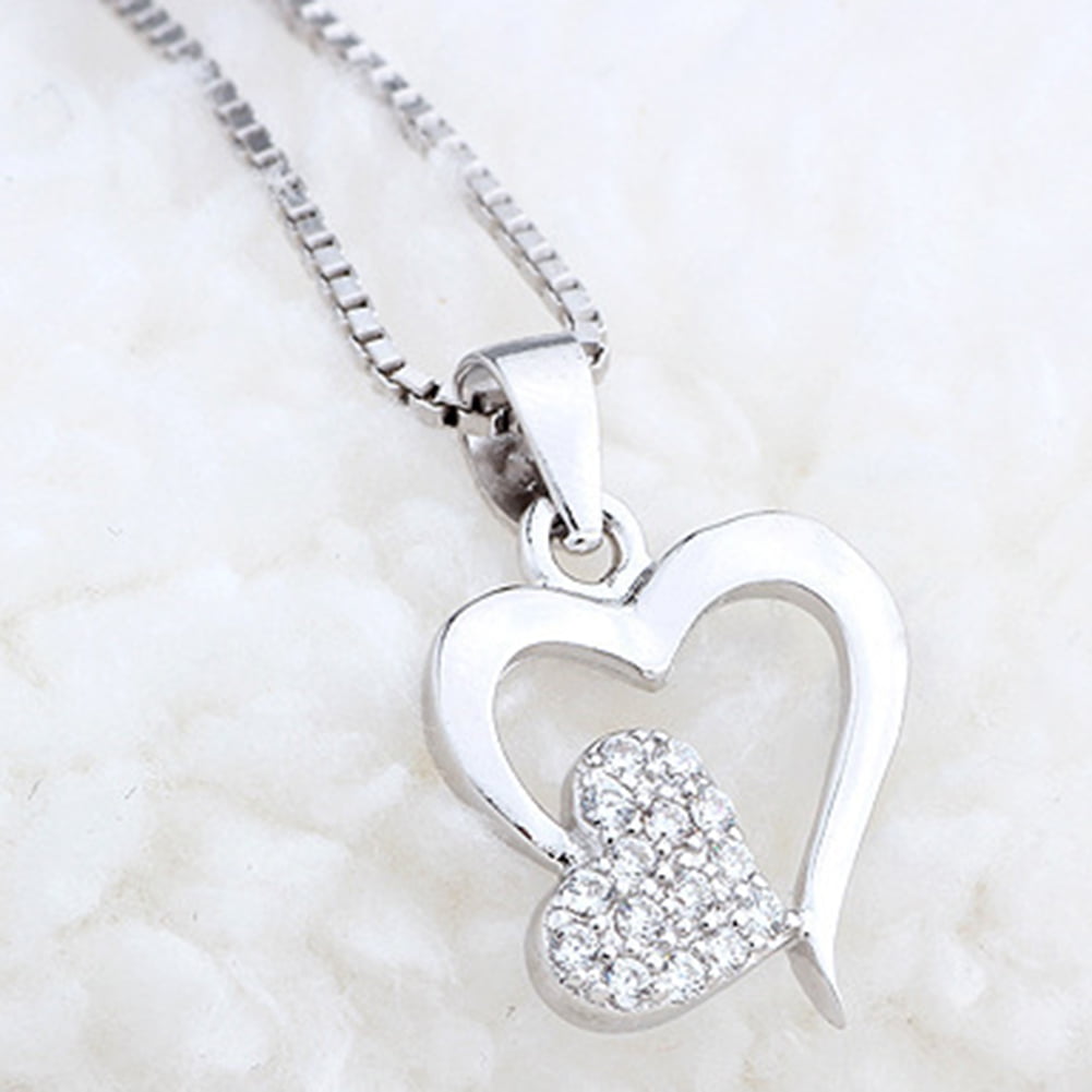 Shavanpark Women Temperament Silver Heart Pendant Necklace Heart Shape Love Rhinestone Necklace Jewelry Clavicle Chain Dreamy Accessories Wonderful Gift for Women