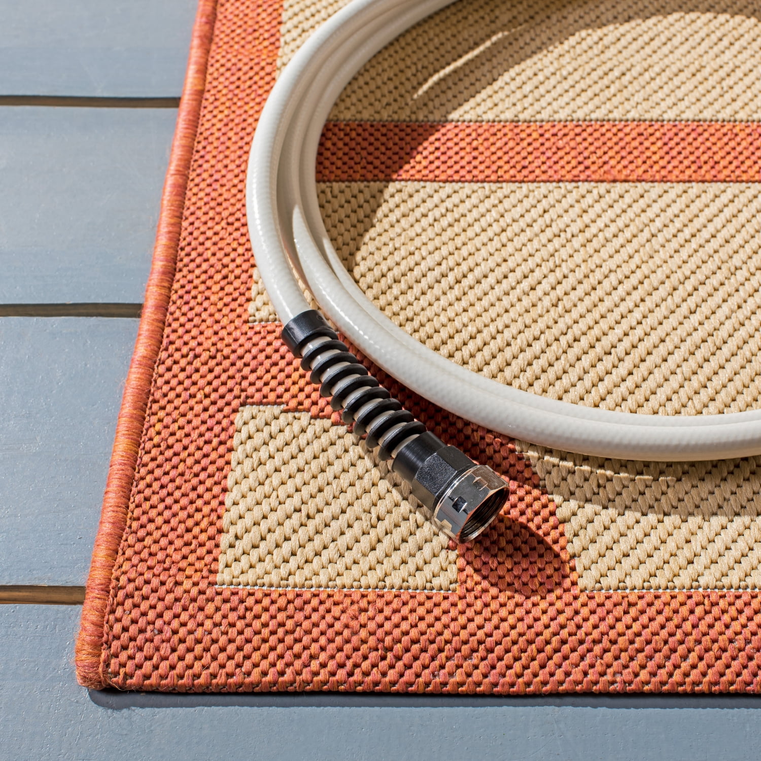 Safavieh Martha Stewart Delaney Indoor/Outdoor Area Rug