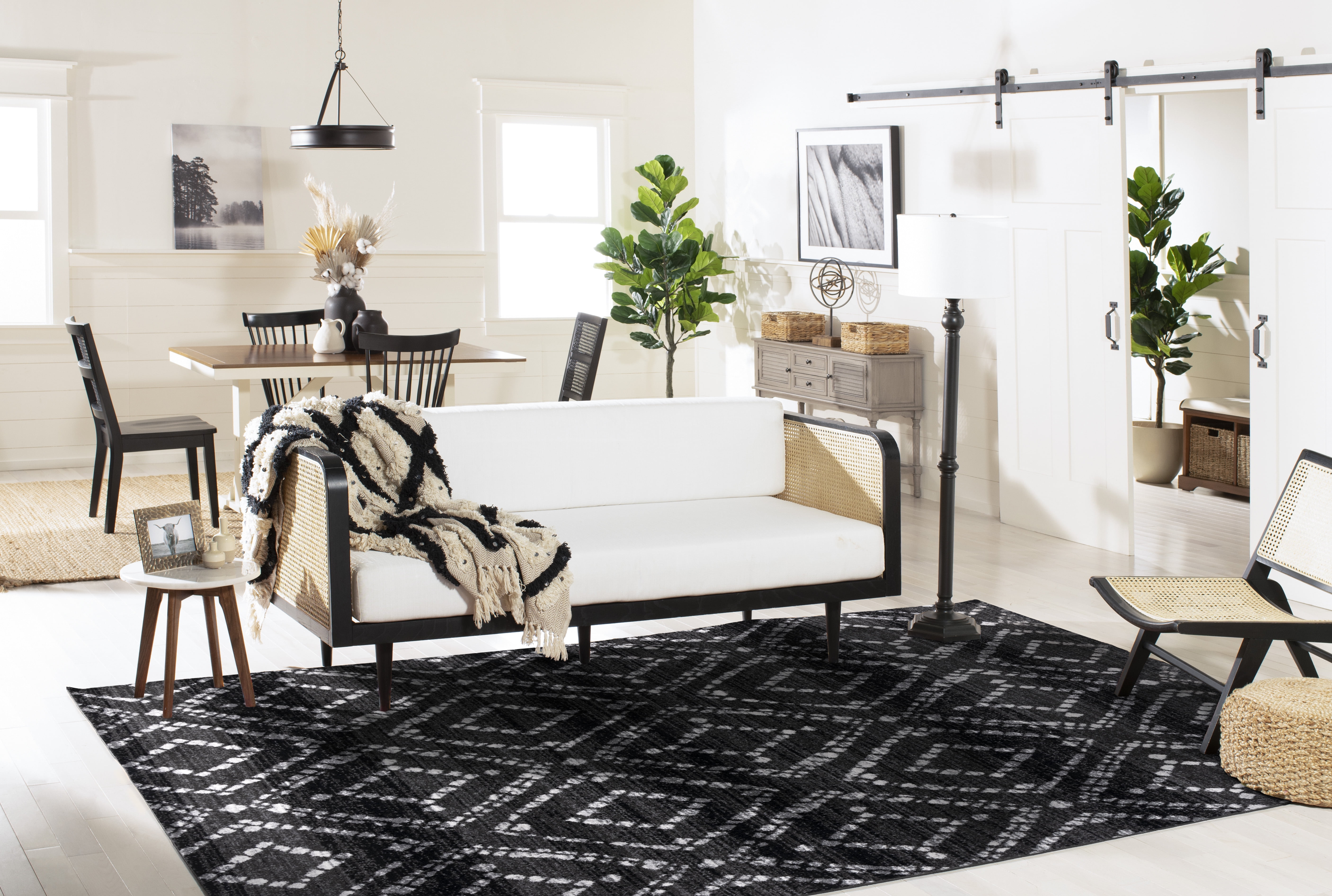 Safavieh Adirondack Lecia Geometric Area Rug, Black/Ivory, 5'1" x 7'6"