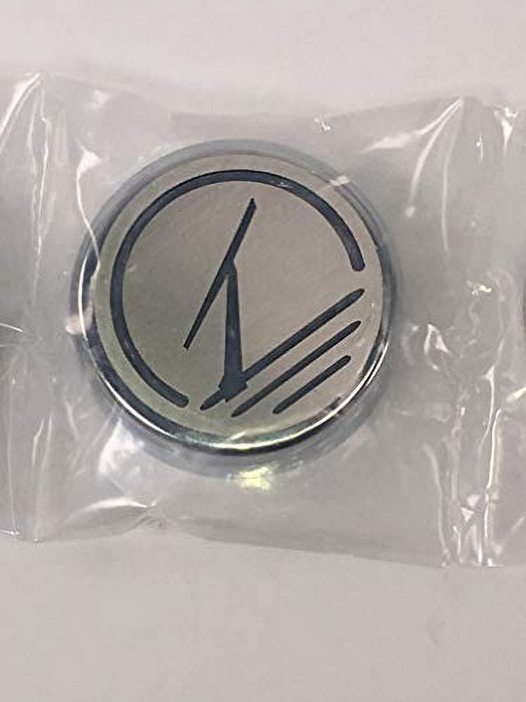 American Car Craft 33082 Executive Series Cap Cover Set