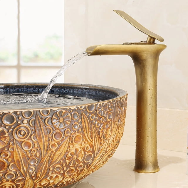 Grifo de cascada de cobre para lavabo de baño, lavabo de encimera, grifo vintage de agua fría y caliente, oro blanco