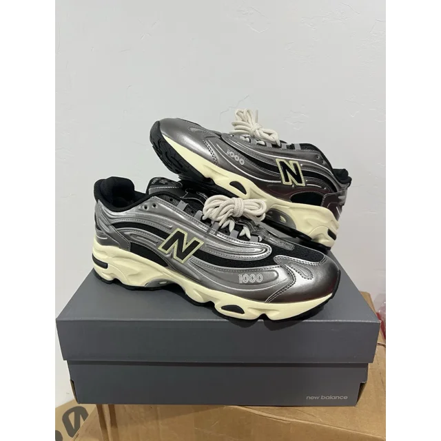 Rare New Balance 1000 Silver Metallic Men's Size 11.5 Running Shoes Sneakers DS