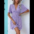 thumbnail image 4 of Vestido Corto Informal de Verano con Estampado Floral y Mangas con Vuelo para Mujer, Vestido Veraniego con Cuello en V. Púrpura S, 4 of 9