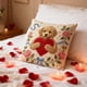 thumbnail image 4 of Juego de 2 fundas de almohada para San Valentín | Tamaño estándar de 45 x 45 cm | Decoración festiva con diseño de corazones para sofá cama | Tela suave con pelusa corta y cremallera oculta | Fácil, 4 of 6