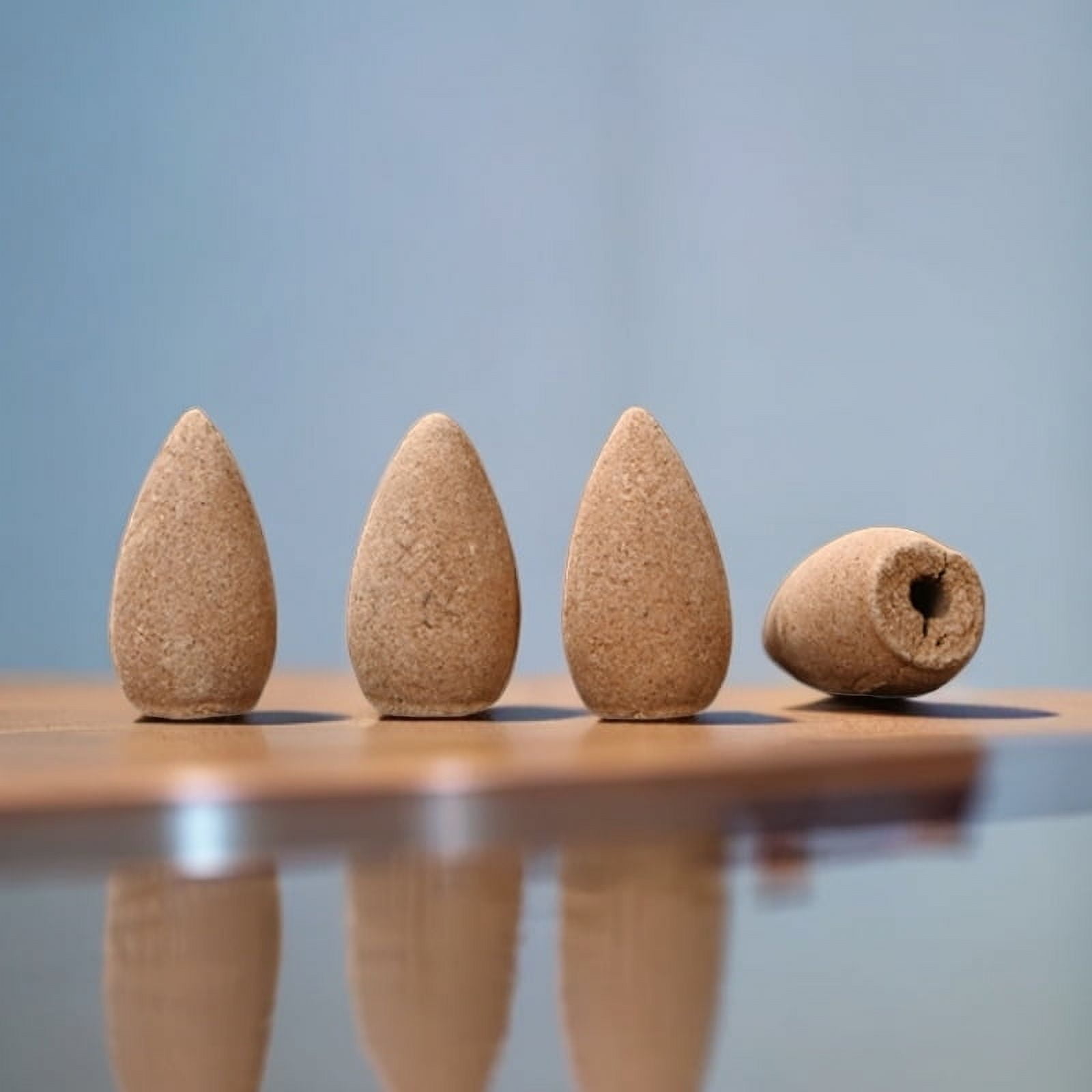Nvzi-c Backflow Incense Cones for Waterfall, Set of 32 Waterfall Incense Cones Scented for Indoor Air Purification at Home，Old sandalwood A