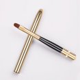 thumbnail image 1 of Pincel de labios con tapa, pincel de maquillaje portátil, pincel de lápiz labial, mini pincel de maquillaje profesional, herramientas de maquillaje para artistas, 1 of 6