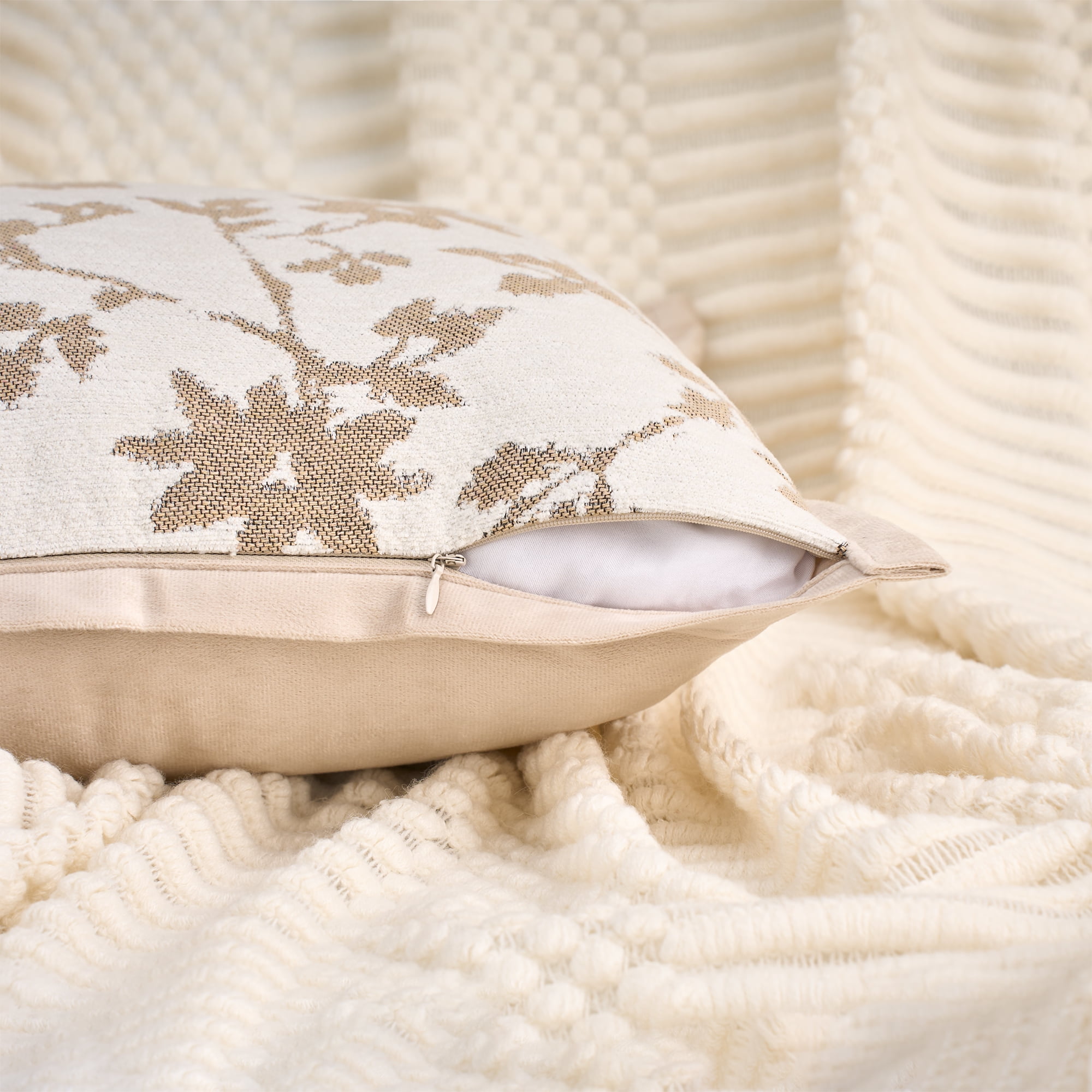 Unique Bargains Set of 2 Chenille Leaves Jacquard Throw Pillow Covers Light Brown