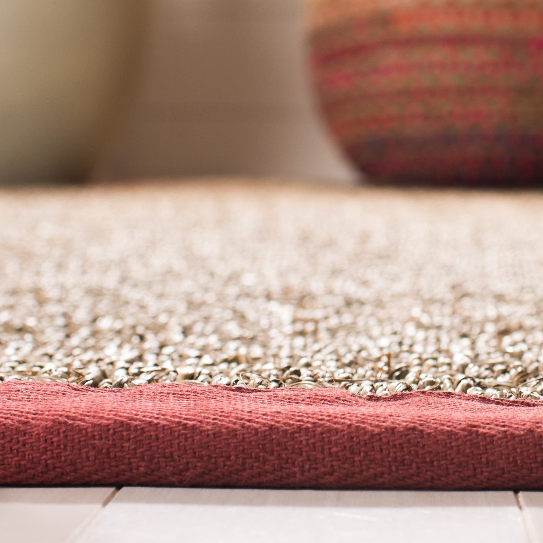 SAFAVIEH Natural Fiber Arbor Bordered Area Rug, Natural/Burgundy Red, 3' x 5' - Coastal Design, Natural & Burgundy Red, Seagrass, Ideal for Entryway, Kitchen, Living Room, Office, Bathroom, Bedside