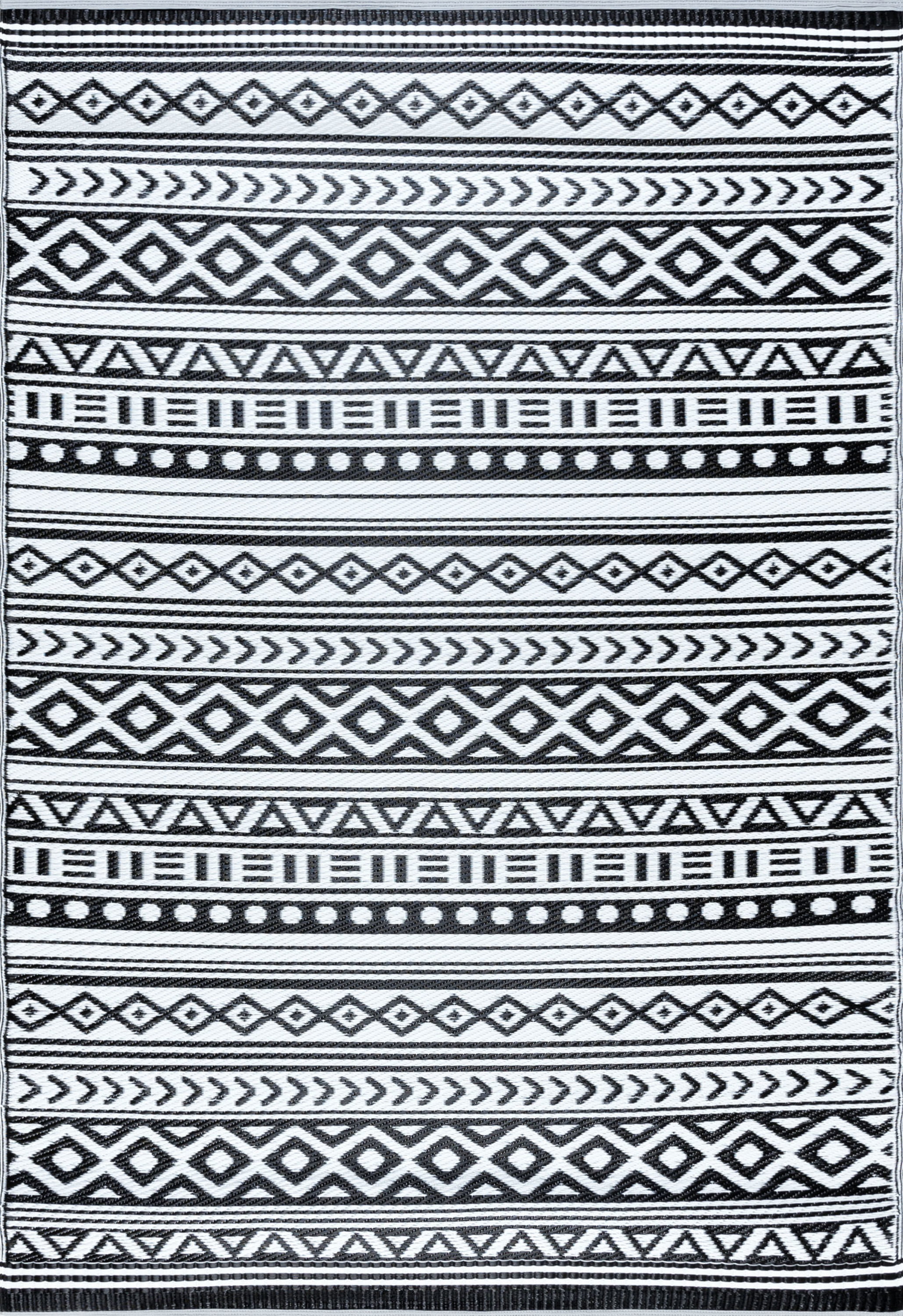 5x7 Reversible Black and White Polypropylene Outdoor Stripe Area Rug