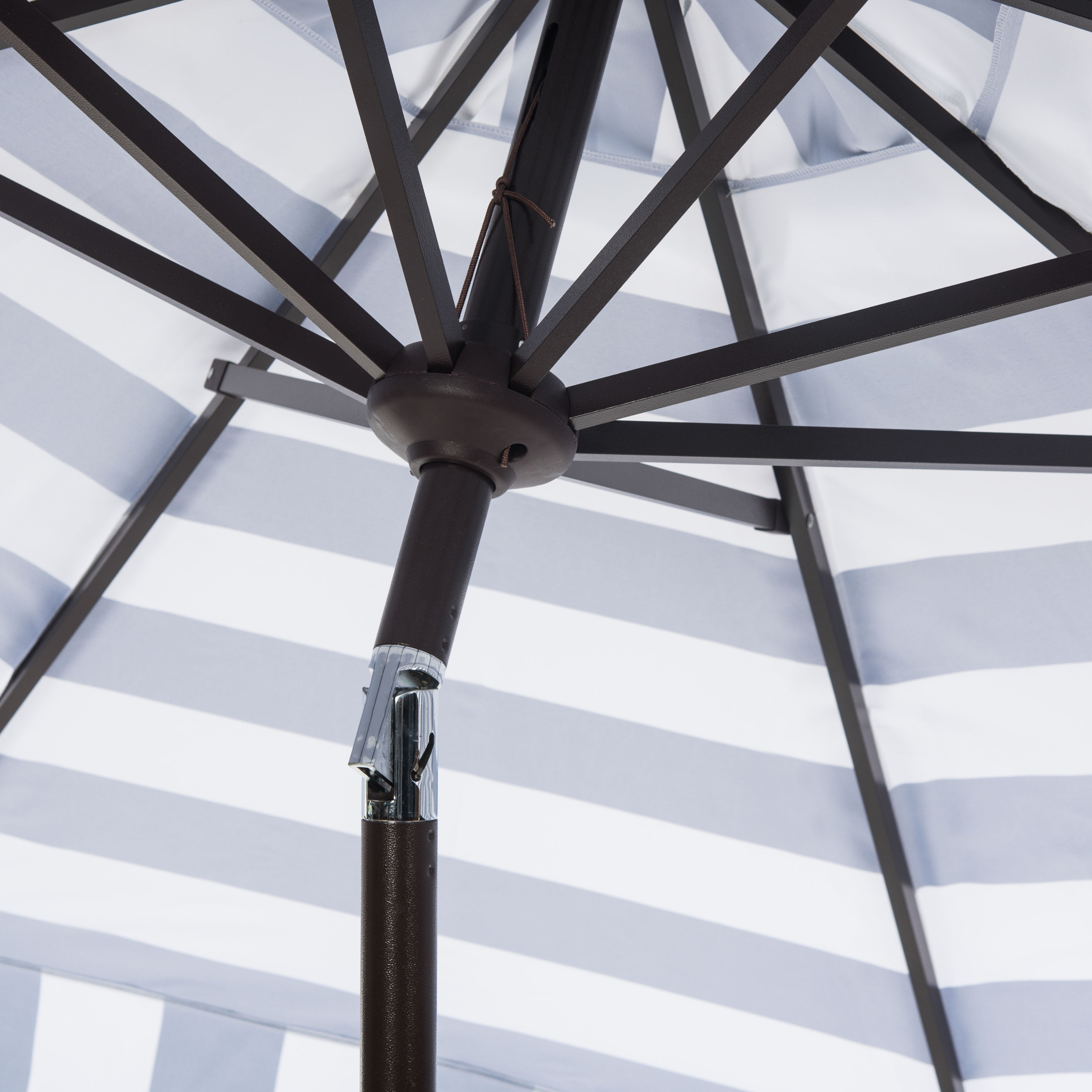 SAFAVIEH Outdoor Collection Elsa Fashion Line 11-Foot Round Umbrella Navy/White