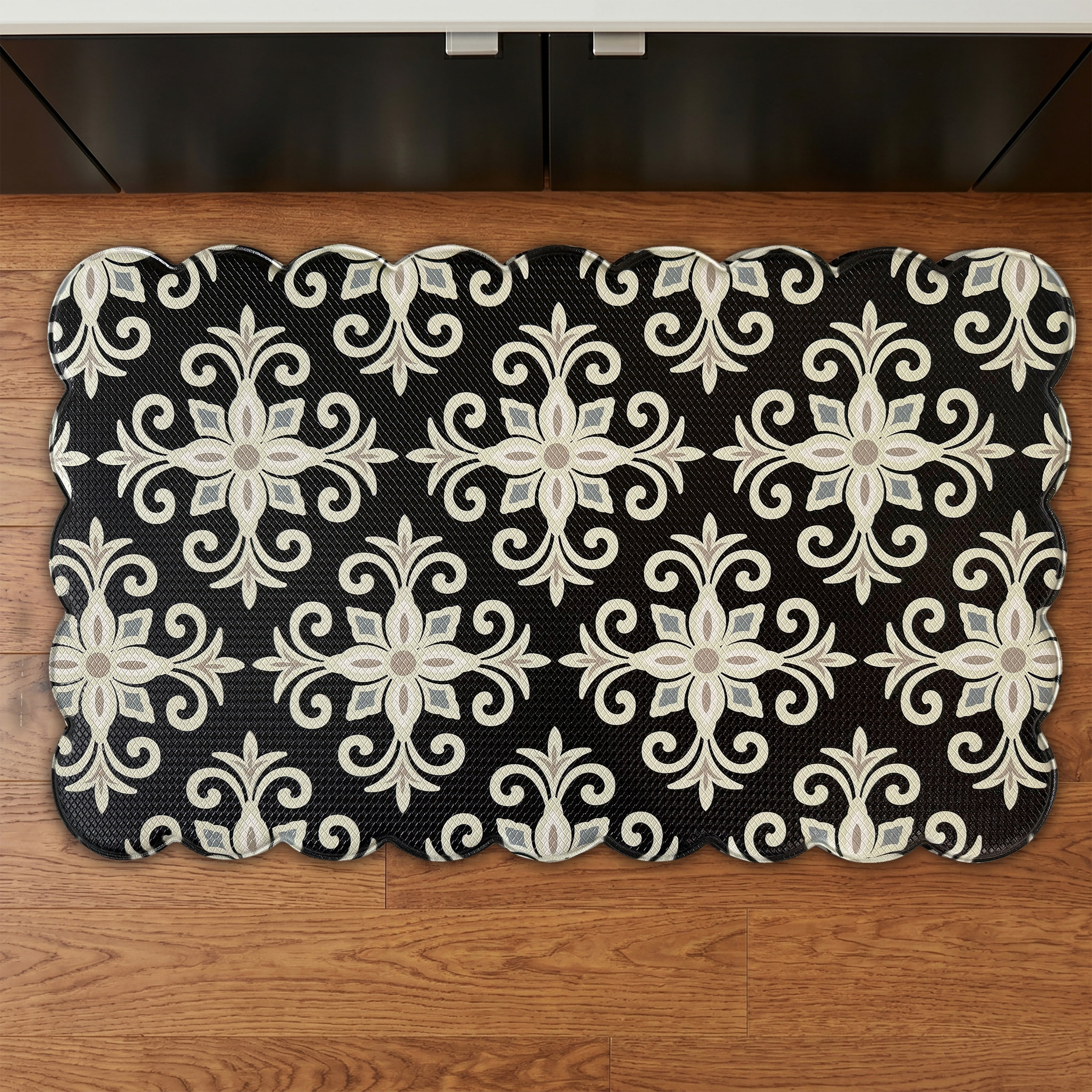 Scalloped Edge Anti-Fatigue Mat 18x30 - Payton -Black/Tan