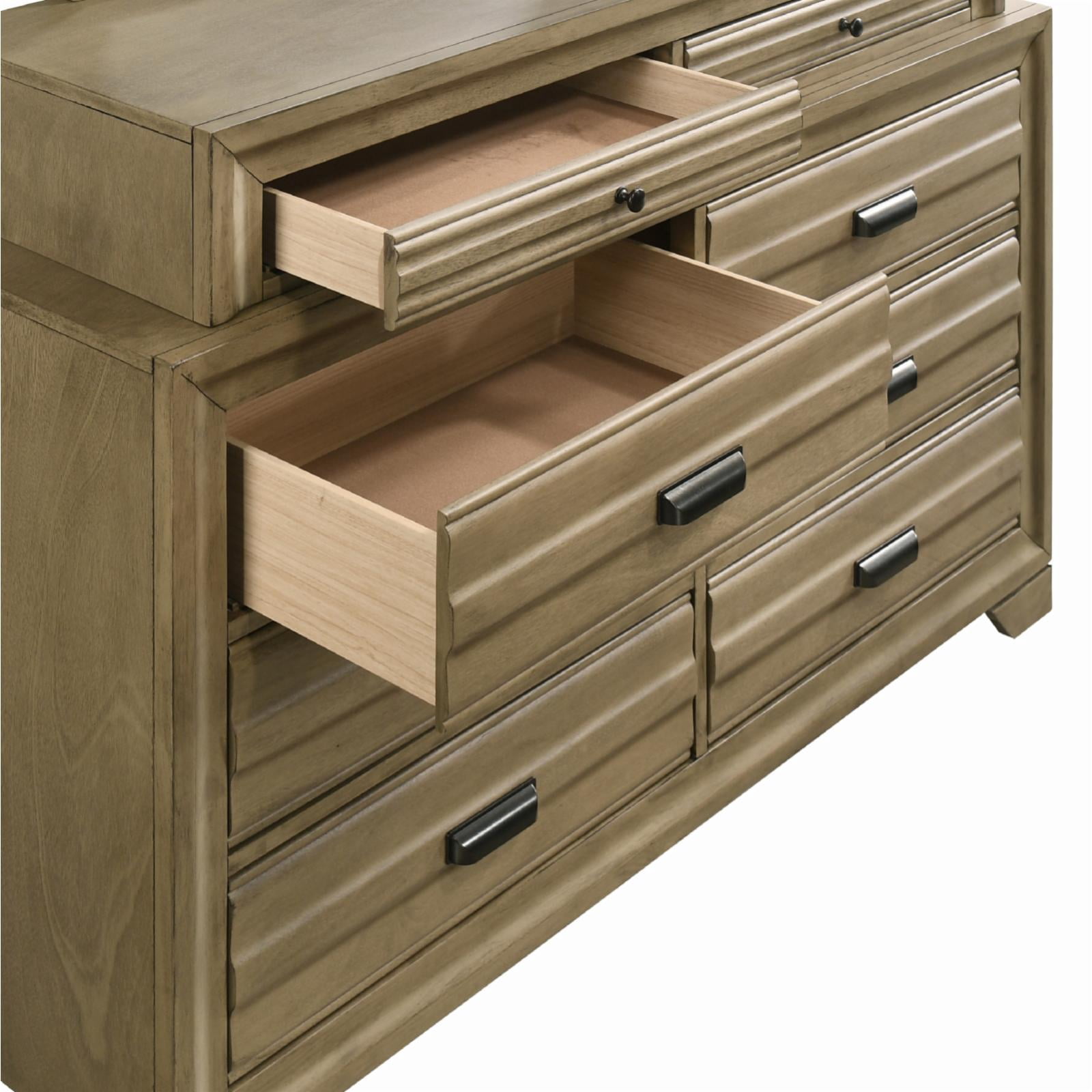Roundhill Furniture Loiret Contemporary 8-Drawer Dresser