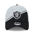 thumbnail image 3 of Men's New Era  Gray/Black Las Vegas Raiders 2023 Sideline 39THIRTY Flex Hat, 3 of 7