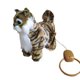 thumbnail image 1 of Juguete electrónico para gatos, regalo de cumpleaños para , juguete para gatos para niñas, bebés y Marrón Yuyangstore Gato robot de peluche, 1 of 7