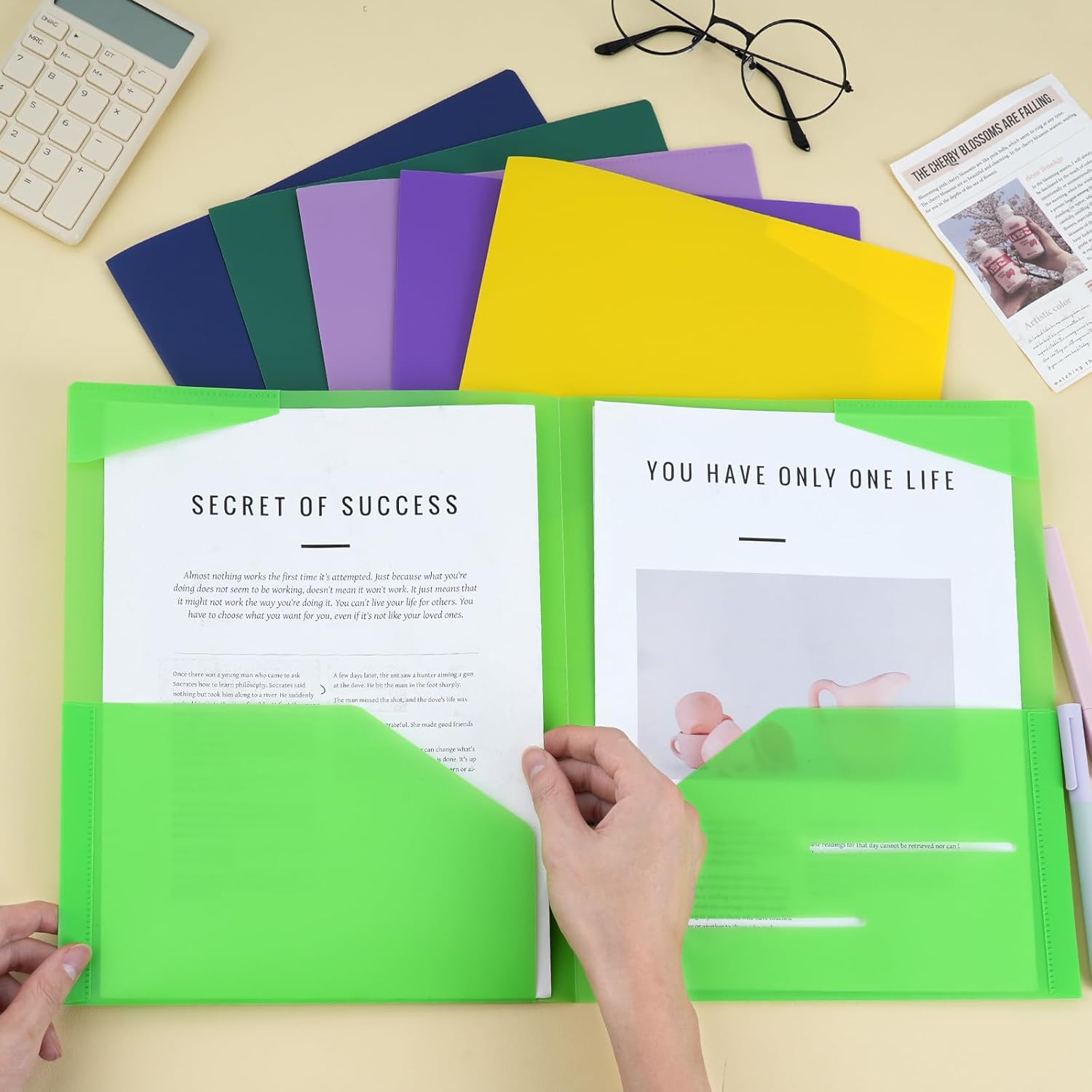 100pcs Plastic Folders with Pockets, Heavy Duty Pocket Folders with 4 Pockets for Office and School, Letter Size, 10 Assorted Colors