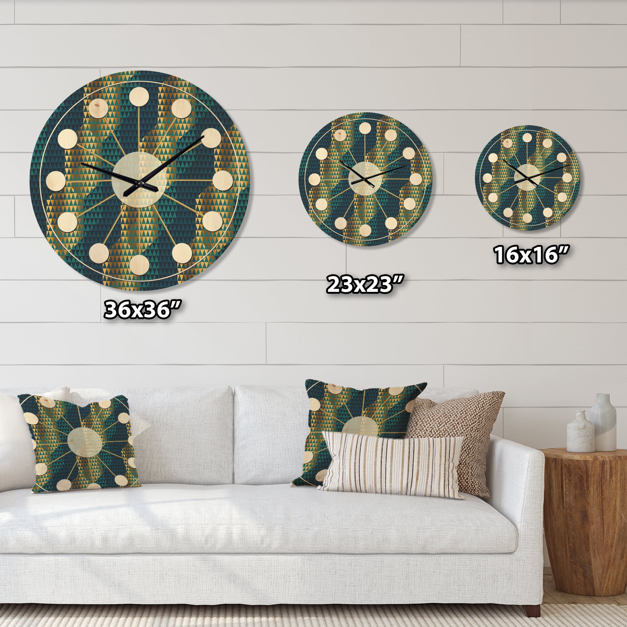 Designart 'Hexagon Retro Pattern VII' Mid-Century Modern Wood Wall Clock