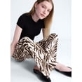 thumbnail image 4 of Scoop Women’s and Women's Plus Mineral Washed Fleece Flare Leg Sweatpants, Sizes XS-4X, 4 of 5