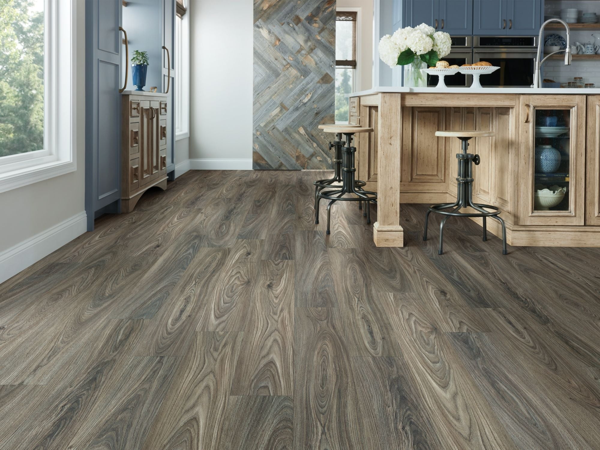 Shaw Floors Harvest Moon 6.93 in. width x 48.03 in. Color Honey Oak, Luxury Vinyl Plank Flooring (27.73 sq. ft. / Carton) (12 Planks)