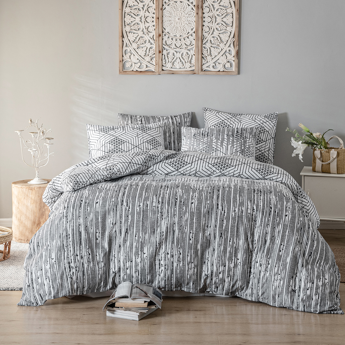 Grey Lines Geometric Pattern Duvet Cover King Size Bedding Set Super Soft Microfiber Comforter
