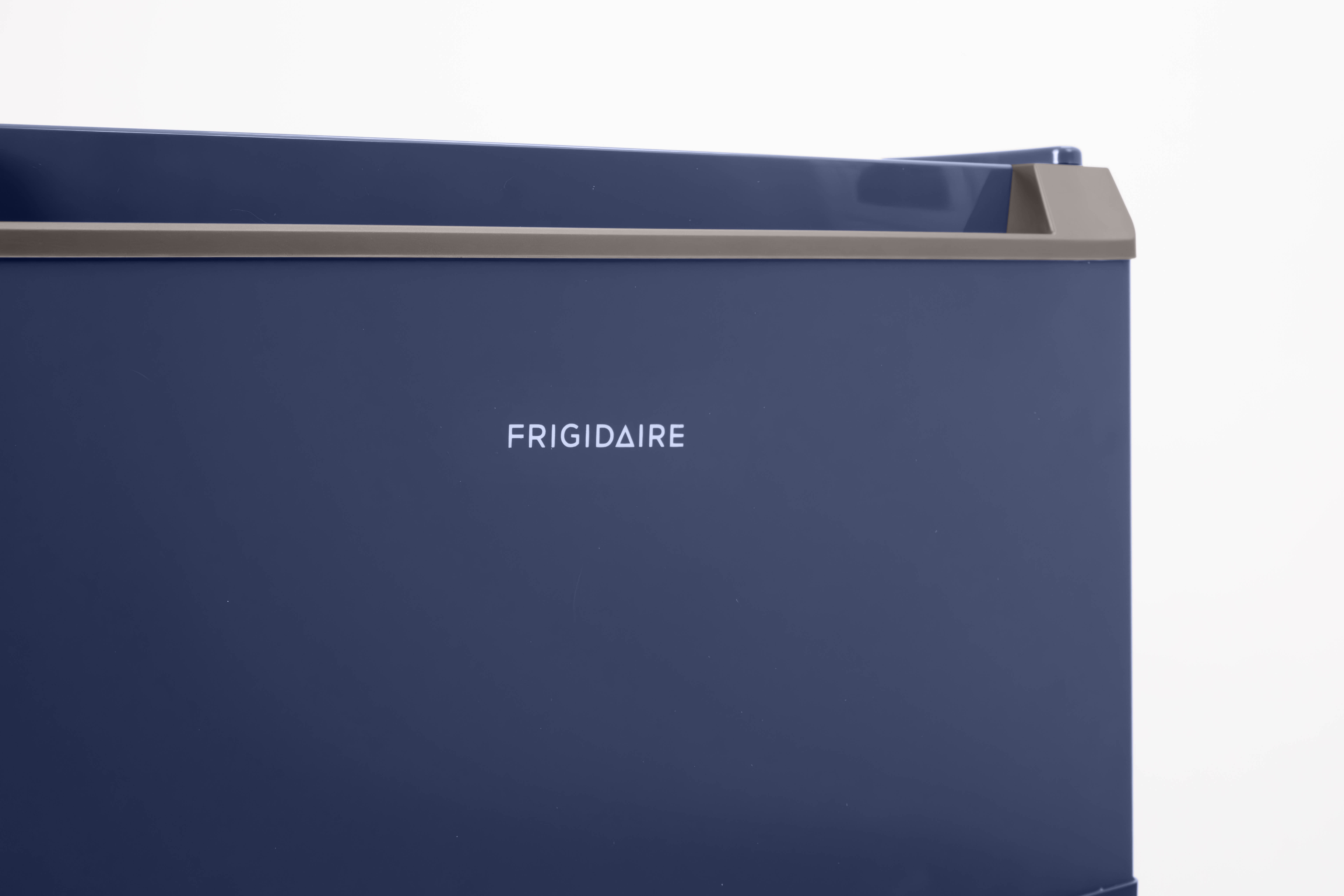 Frigidaire 3.1 Cu. ft. Compact Refrigerator with Freezer, Mini Fridge Freezer Combo, Small Top Freezer Refrigerator for Dorm, Apartment, Office