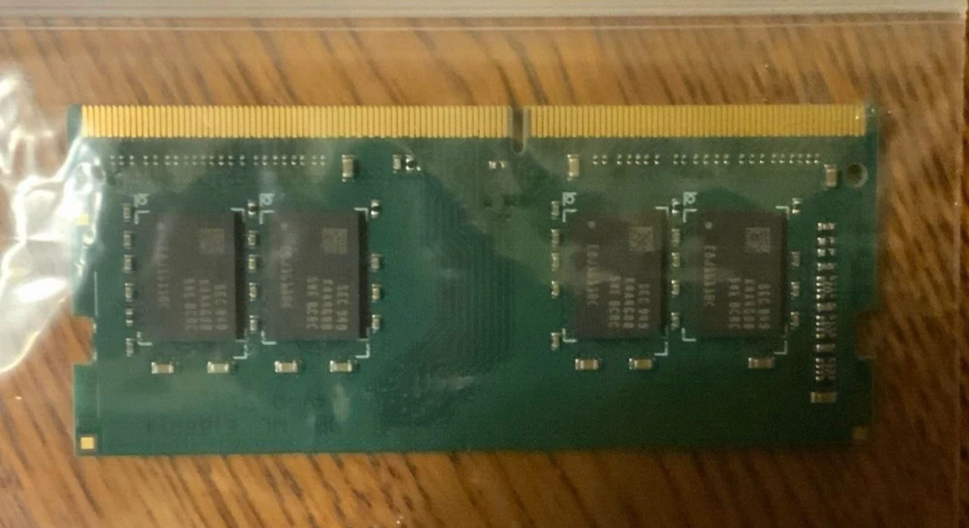 BUTTERFLY- Innodisk 4Gb Ddr4 2400 Sodimm Memory Module - A4S4Gsnsxcsj Nca1-200131050