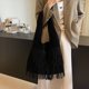 thumbnail image 3 of Bolso Mano Vintage 1, 3 of 9