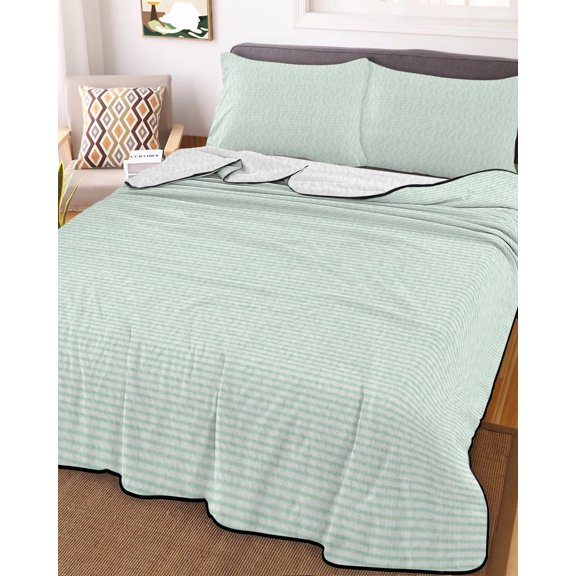 King Quilt Bedding Set, Green Stripes Seamless Lightweight Coverlet Summer Comforter Set Soft Microfiber Bedspread, Modern Minimalist Art 3 Piece Quilt Set with 2 Pillow Shams