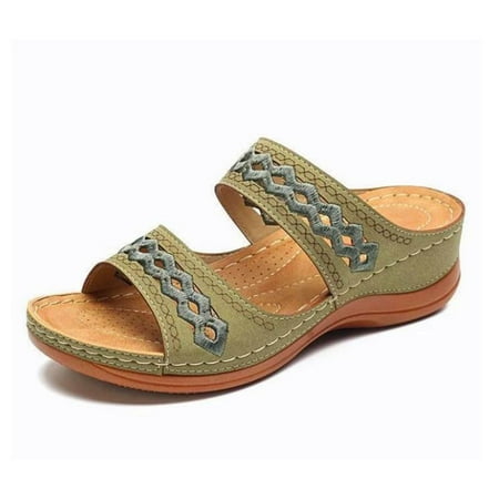 

Ugg Slippers Women Shoes for Women Lightweight Soft Sole Large Size Retro Slope Heel Comfortable Women s Slippers