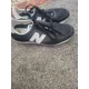 thumbnail image 2 of NEW BALANCE 220BK ATHLETIC SHOES SIZE 12, 2 of 5