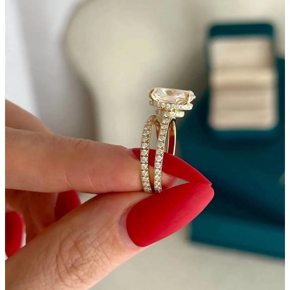 Jewelerix 14K Vermeil Yellow Gold Solitaire Ring with Pavé Bands, Oval Cut Engagement Ring Set with Hidden Halo Luxury Wedding Ring for Women