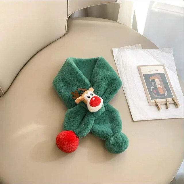 Children's Scarf Winter Warm Baby Plush Bib Thick Boys And Girls Windproof Bib Cute Christmas Deer Scarf Winter Baby Clothing