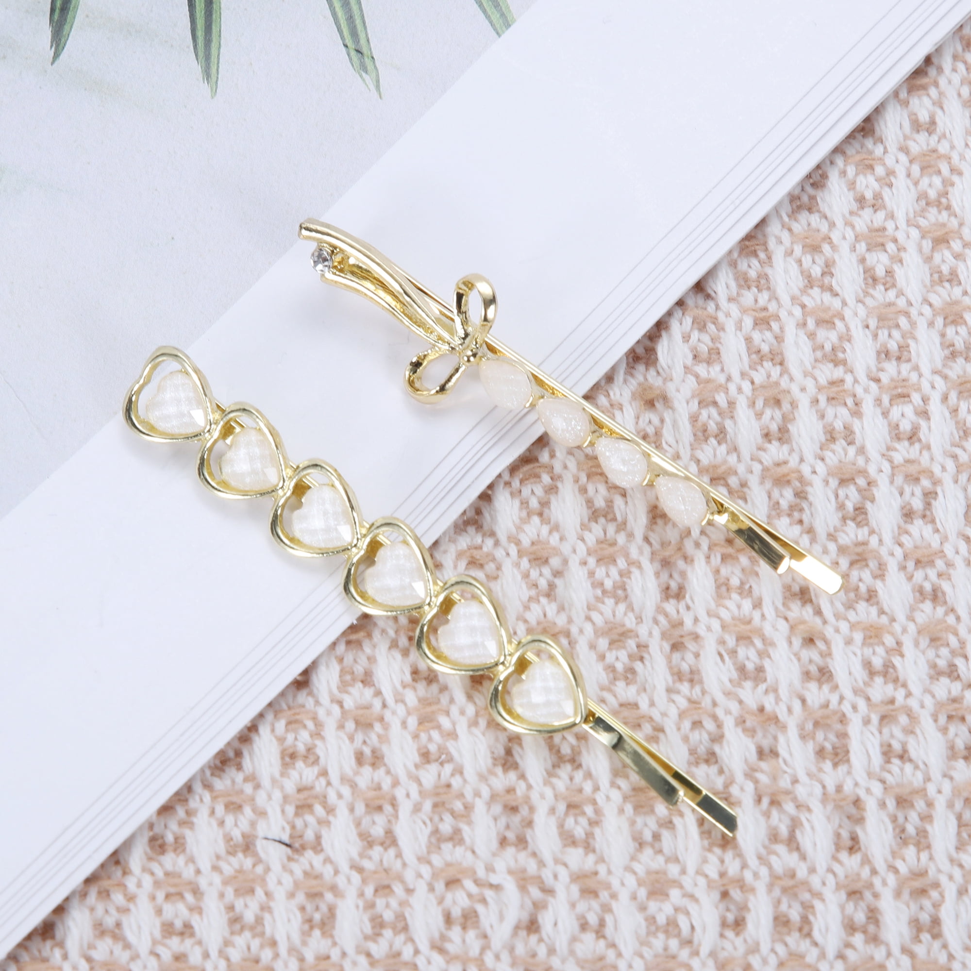 Unique Bargains 2Pcs Heart Bobby Pin Gold Tone Beige Hair Clip Fashionable Styling