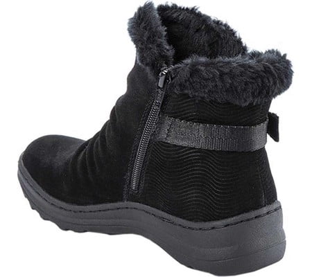 bare traps avita boots