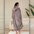 thumbnail image 2 of Camisón de franela para mujer, pijama de una pieza alargado y grueso, camisón cálido de invierno para mujer, servicio a domicilio para parejas, 2 of 3
