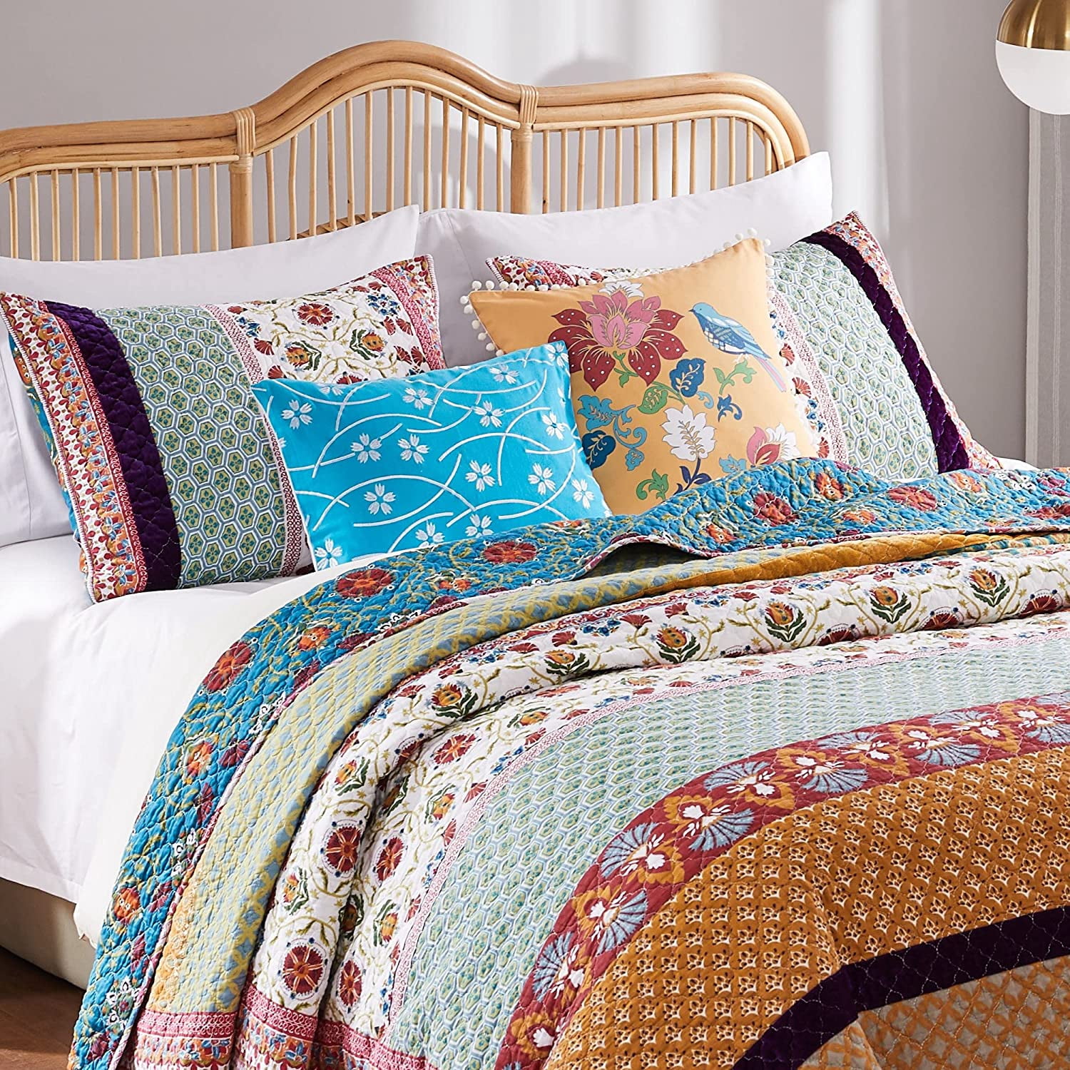 Global Trends Tori Reversible 100% Cotton Quilt Set, Modern Bohemian, All Ages, 4-Piece Twin/Twin XL