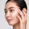 thumbnail image 3 of Sérum Clé de Peau Beauté Firming Supreme Collection, 3 of 5