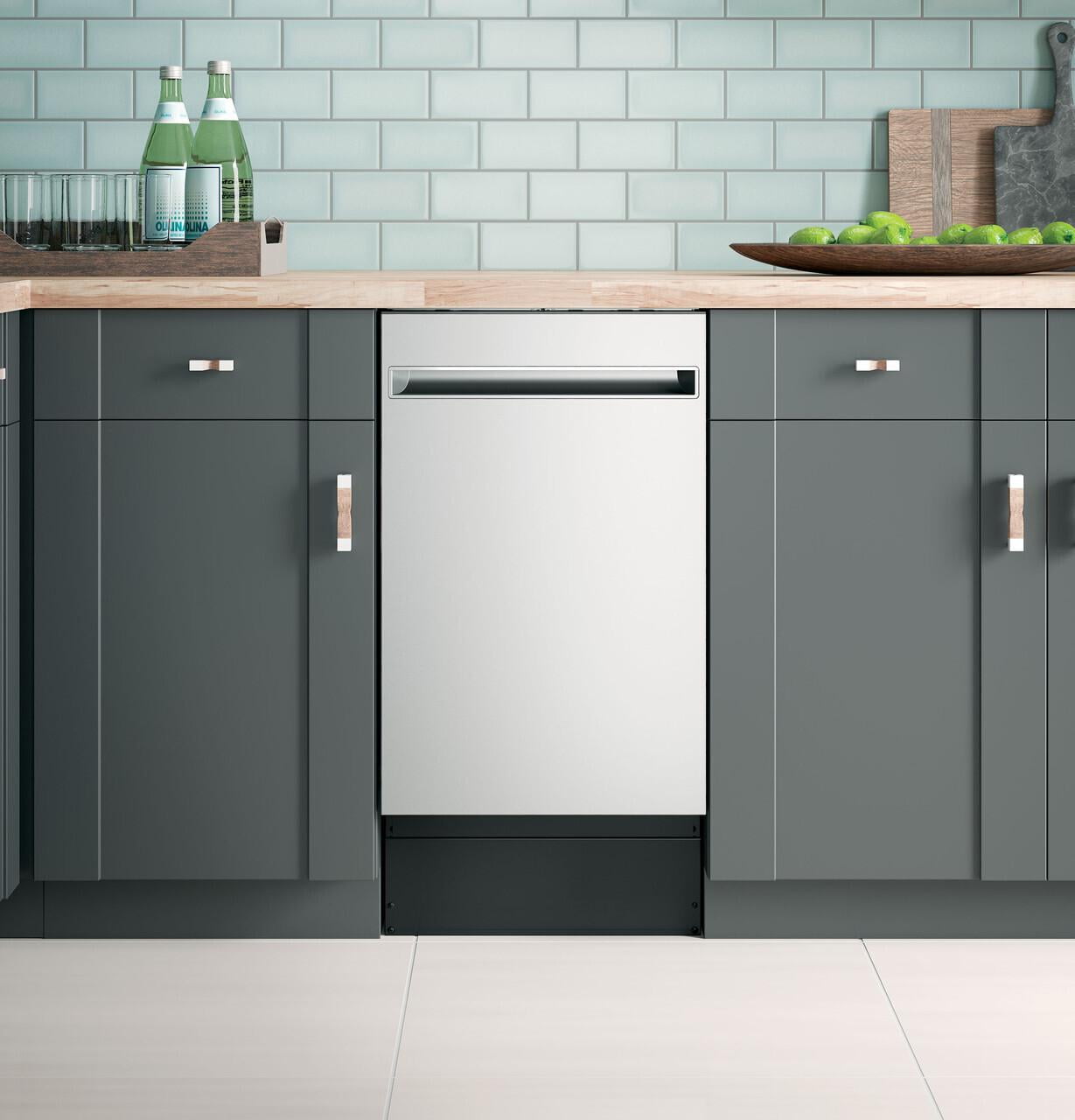 Haier QDT125SSLSS 60 dBA Stainless Built-in Dishwasher