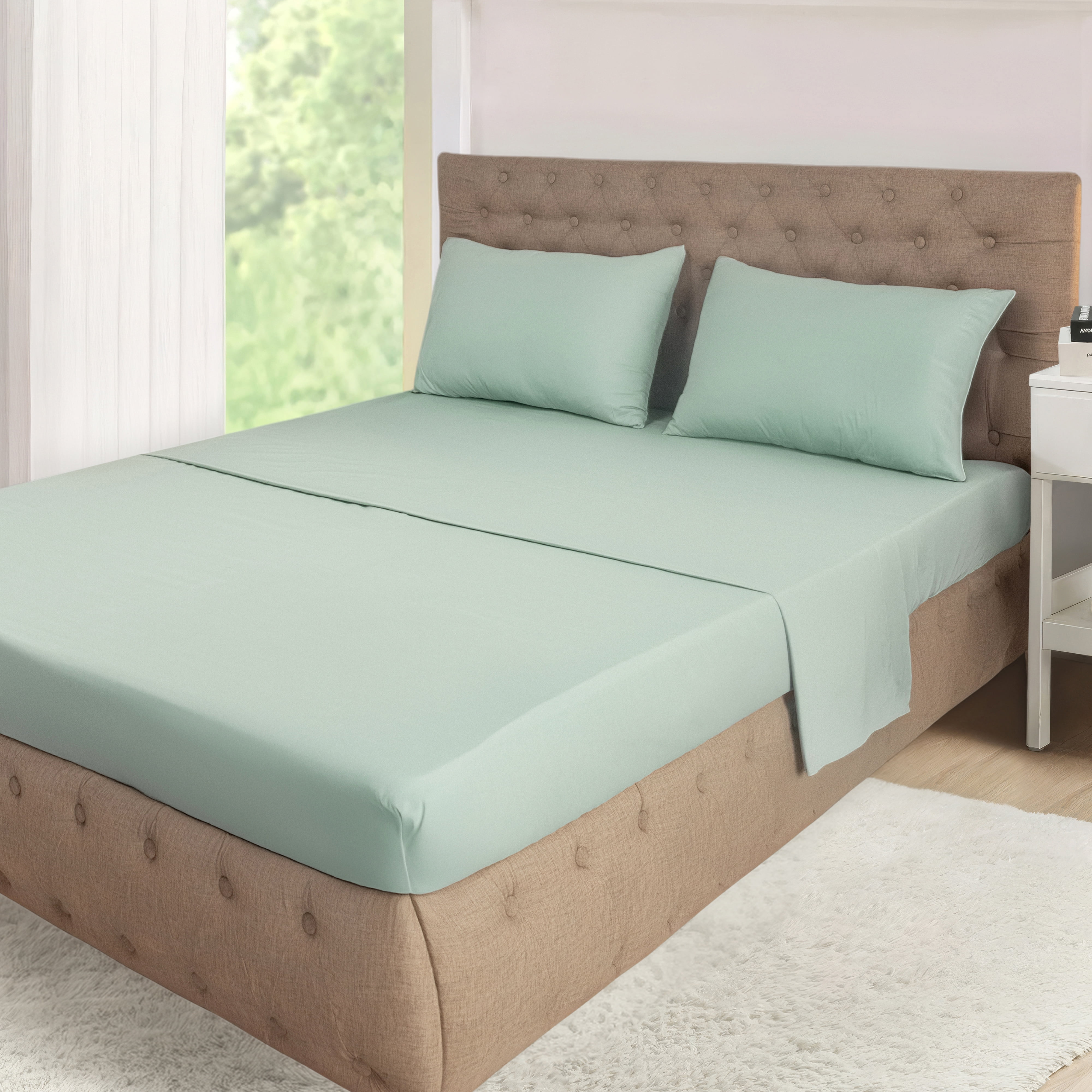 Mainstays All in One Reversible Comforter and Sheet set- 7 Piece, King, Green